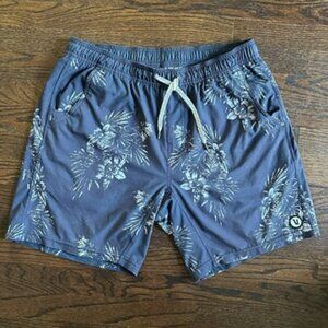 Vuori Kore Lined Shorts (Large)
